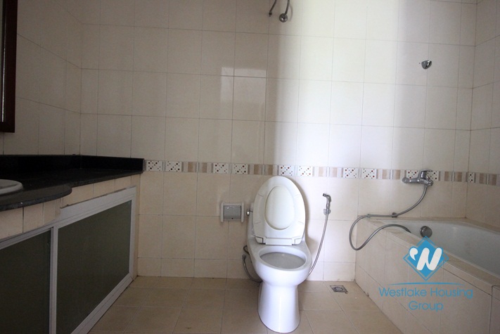 Lovely and elegant riverside villa for rent in Ciputra, Tay Ho, Hanoi